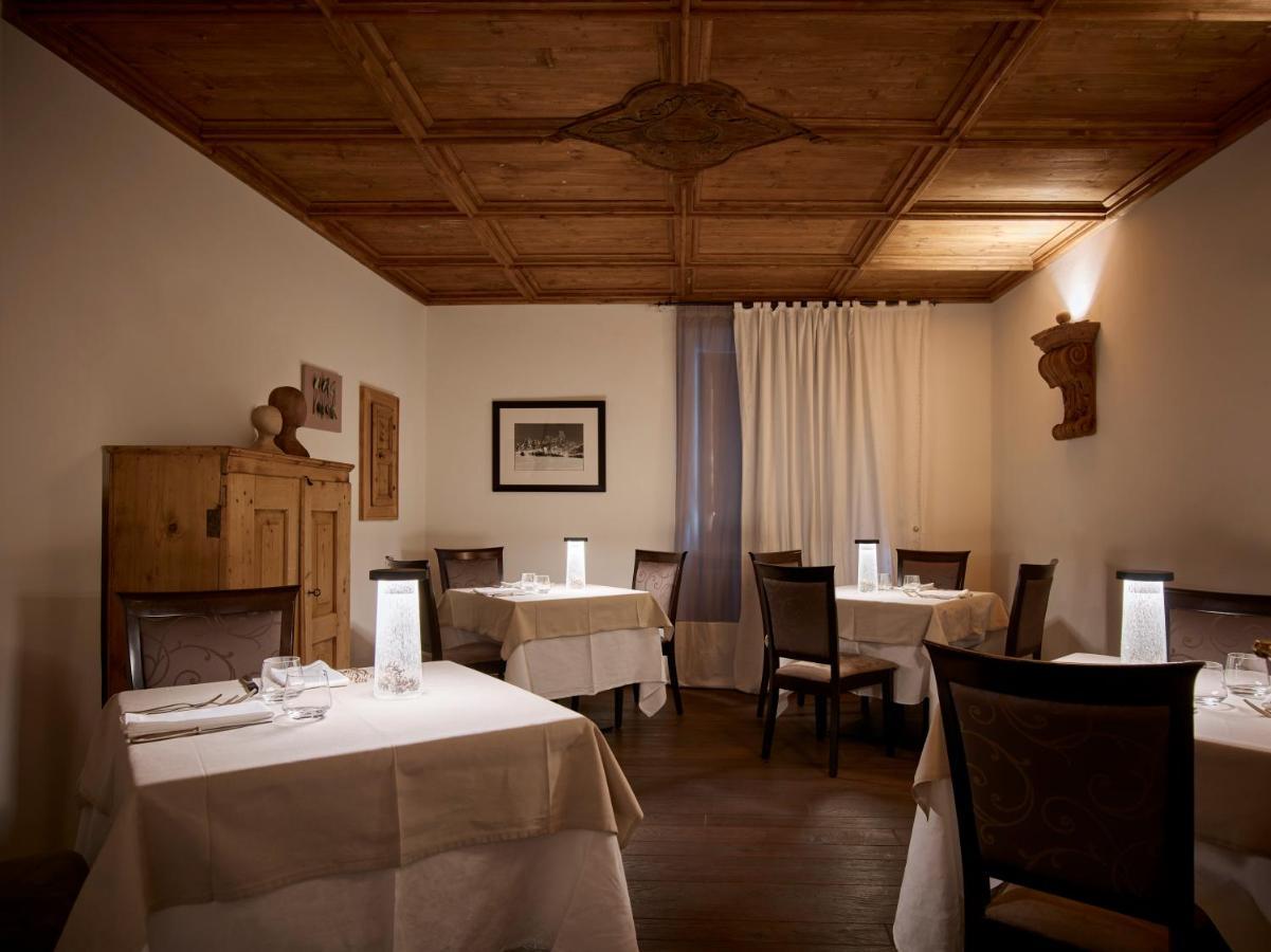 Romantic Hotel Excelsior Cavalese Exteriör bild